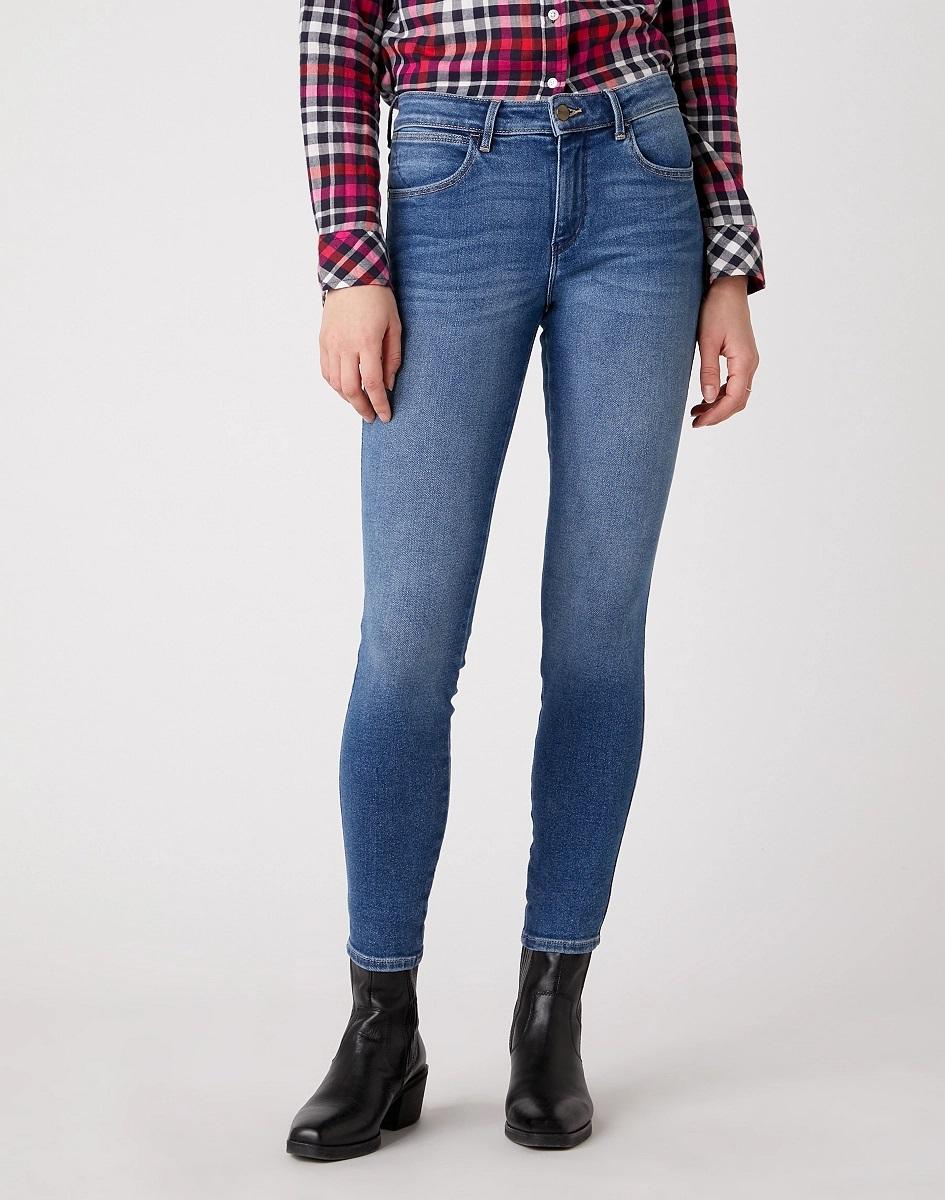 Dámské rifle WRANGLER Skinny Air Blue W28KTX17T